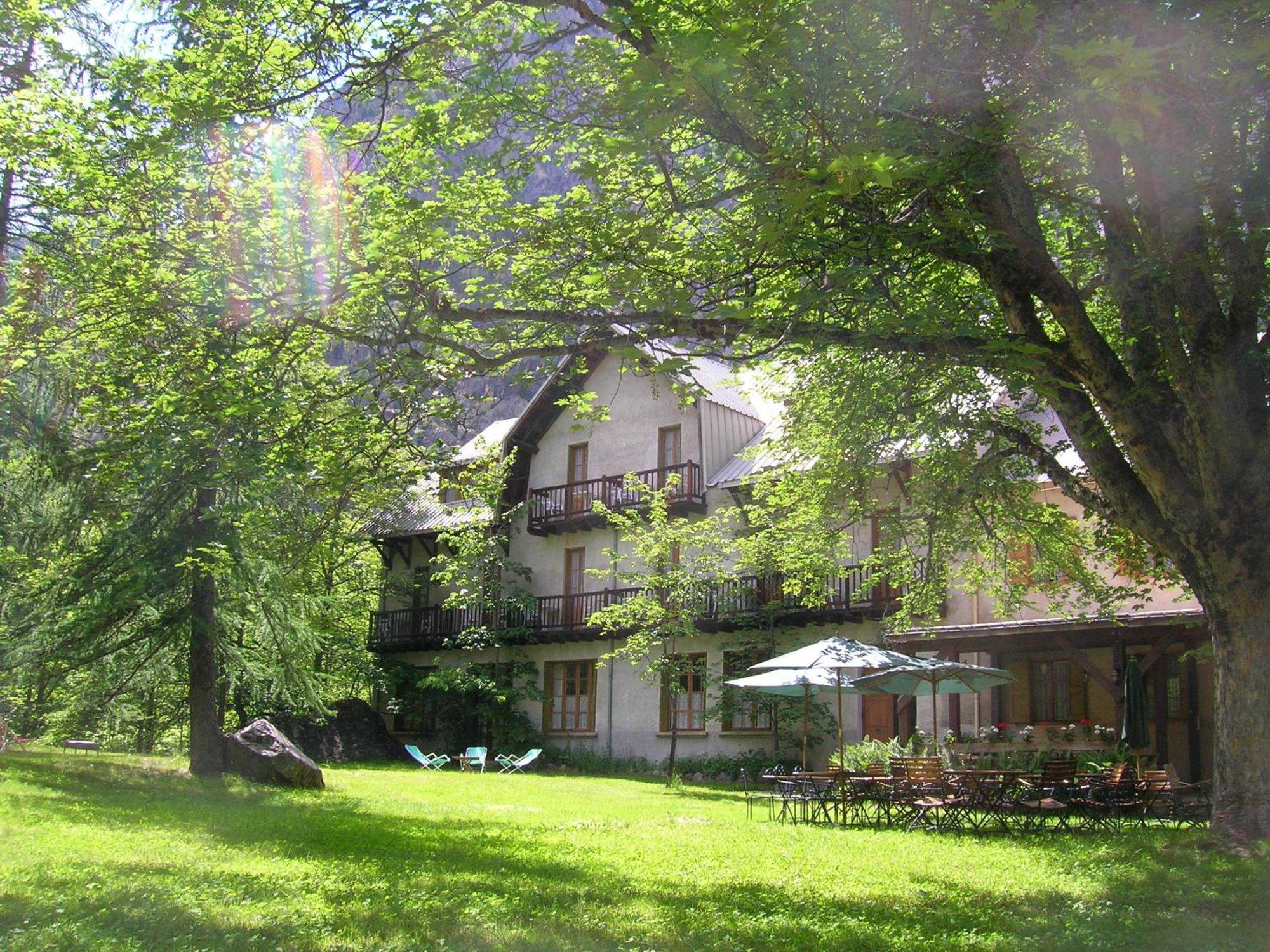 Chalet Hotel D'Ailefroide ภายนอก รูปภาพ